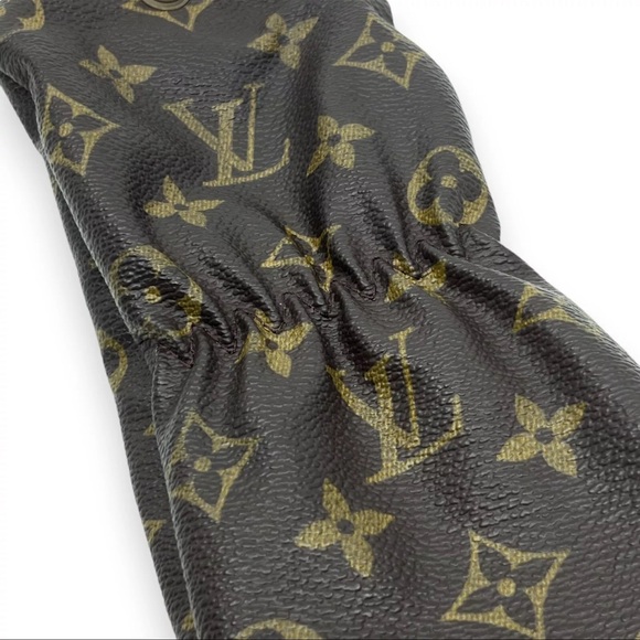 Louis Vuitton LV Golf Club Headcover Pouch Monogram - Picture 9 of 9